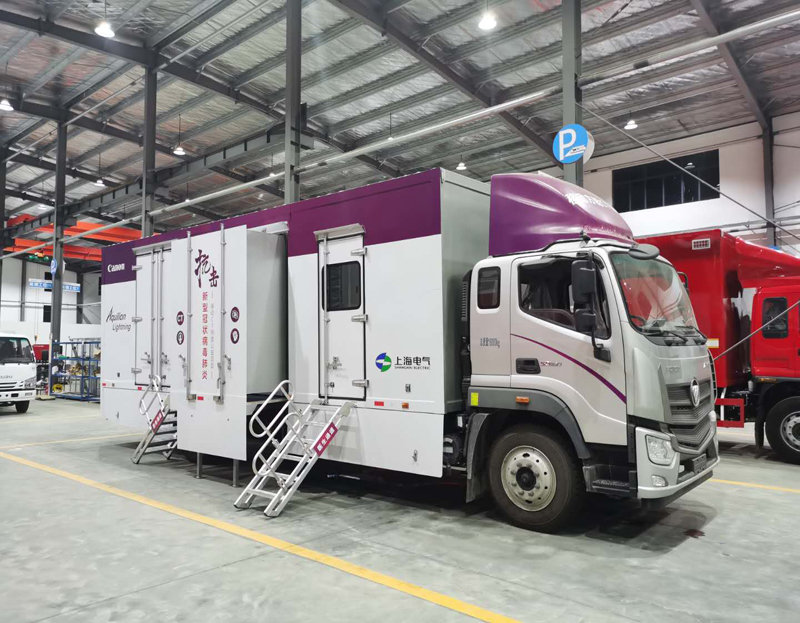 車(chē)載CT移動(dòng)方艙CT車(chē)（貨車(chē)底盤(pán)）